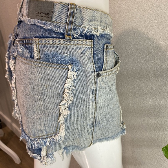 Carmar BlueJean Shorts High-Waisted Two-Tone Distressed Two Tone Cutoff Denim 26 - Picture 6 of 10